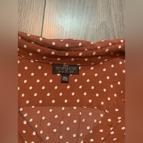 Topshop dotted skirt with 2 slits - Picture 2 of 7